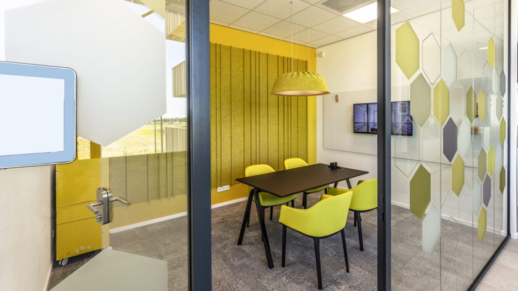 HatchTech Group Ede spreekruimte