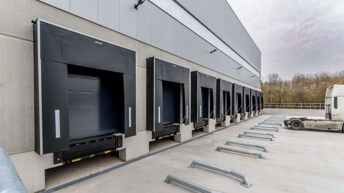 Laaddocks buitenkant NTUR Zeewolde